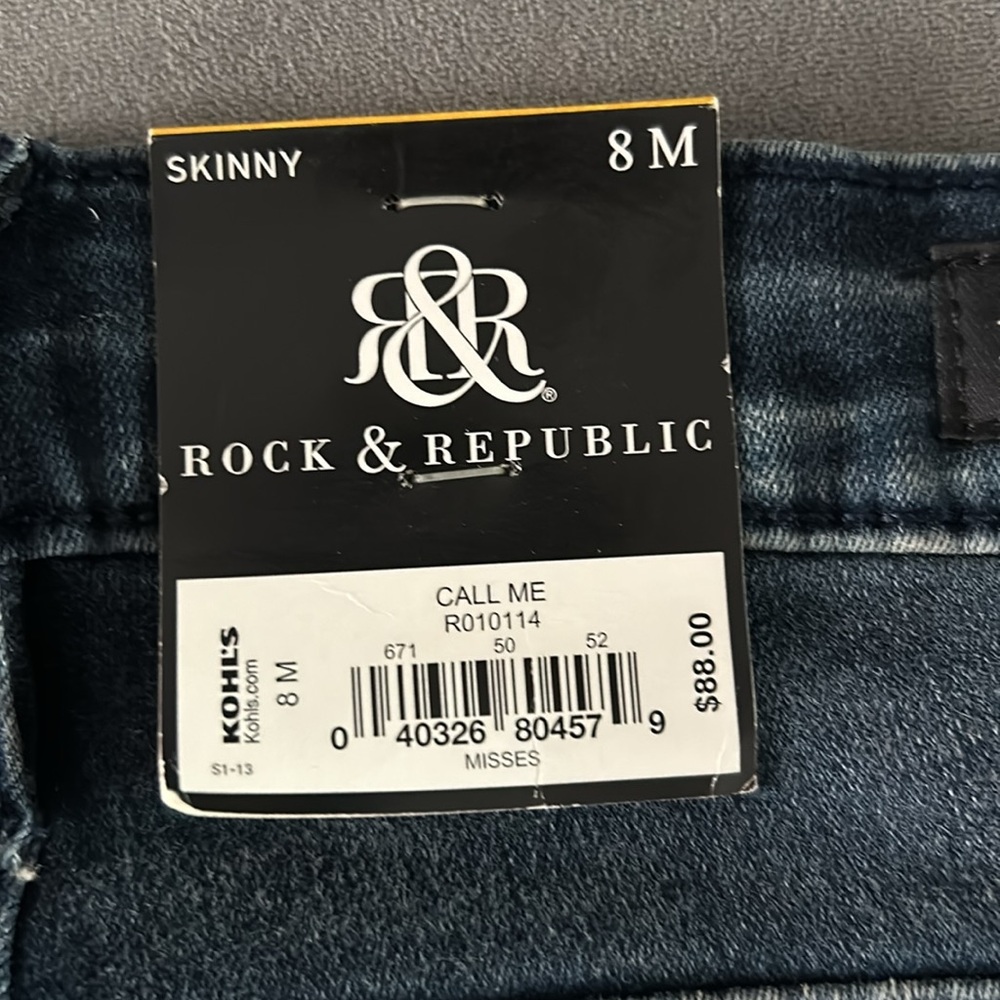 Rock & Republic Skinny Berlin Jeans in dark wash with studding detail Sz 8M NWT - Picture 7 of 12